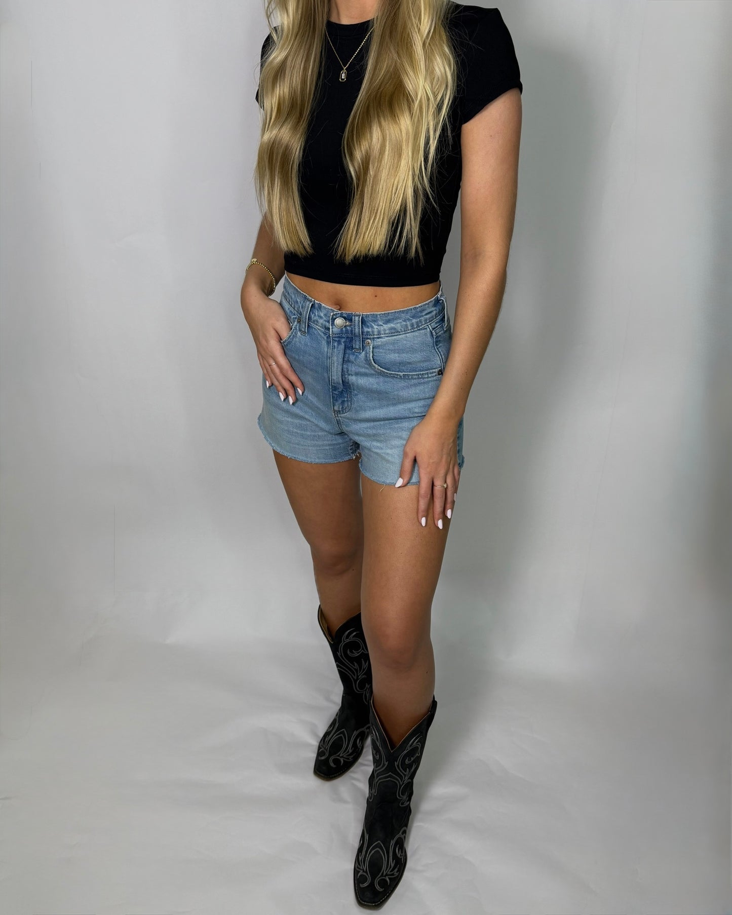 Classic Cropped Tee | Black