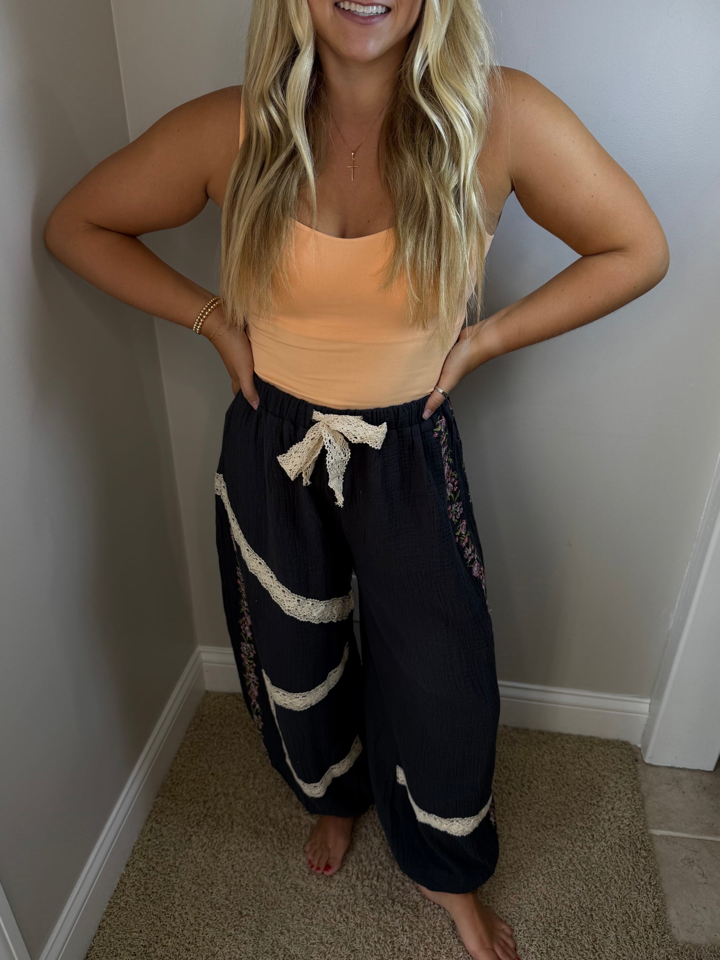 Orange Double Lined Scoop Tank
