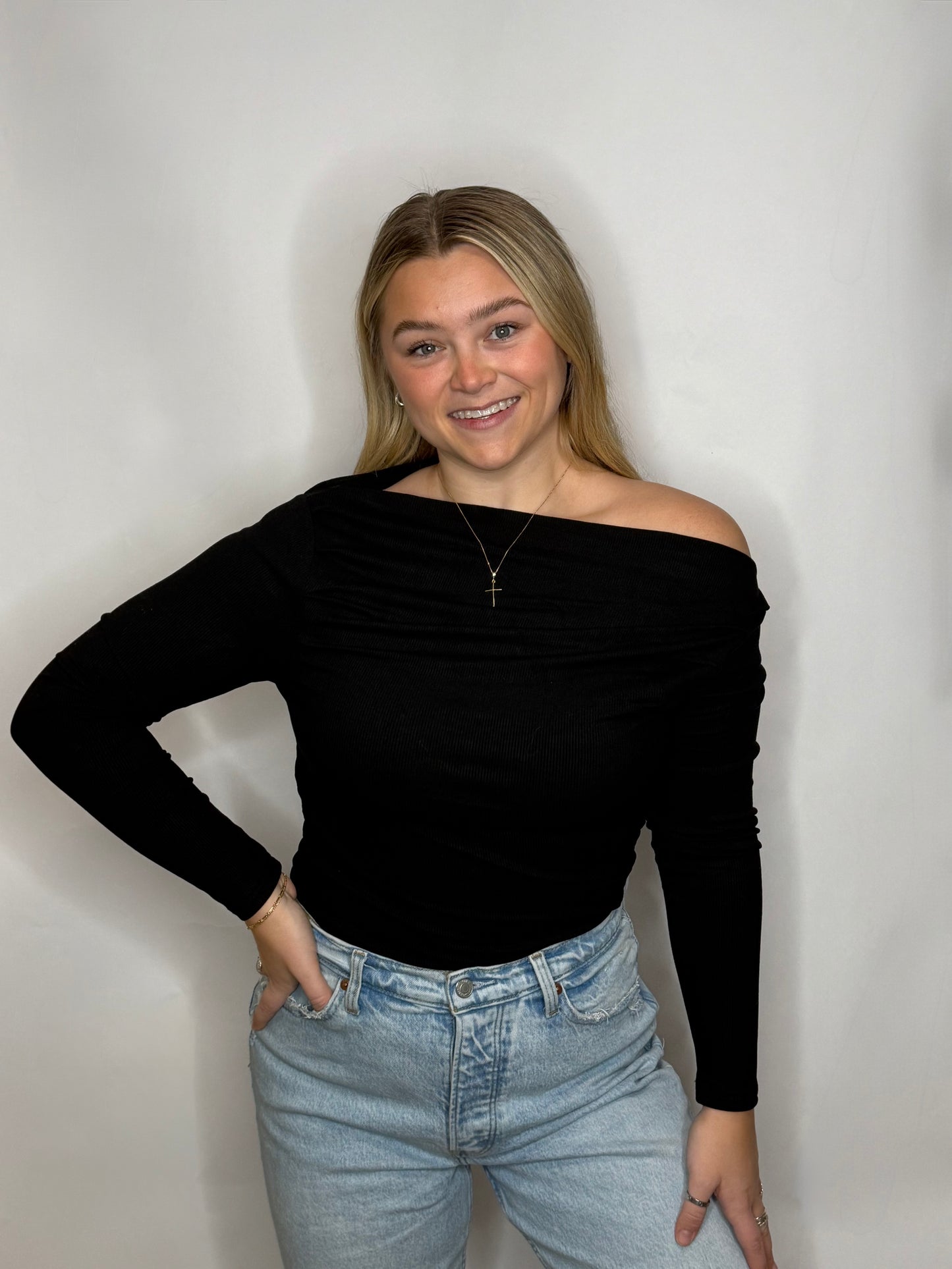 Savannah One Shoulder Top