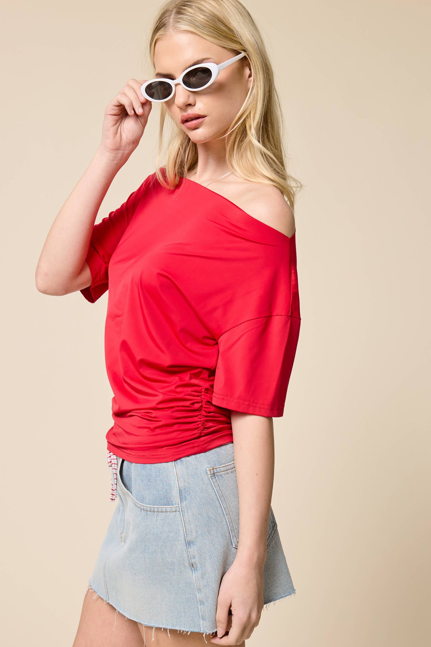 Ryan One Shoulder Short Sleeve Top | Red
