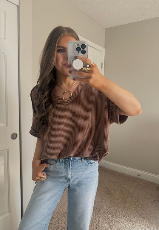 Casey Short Sleeve Top | Brown