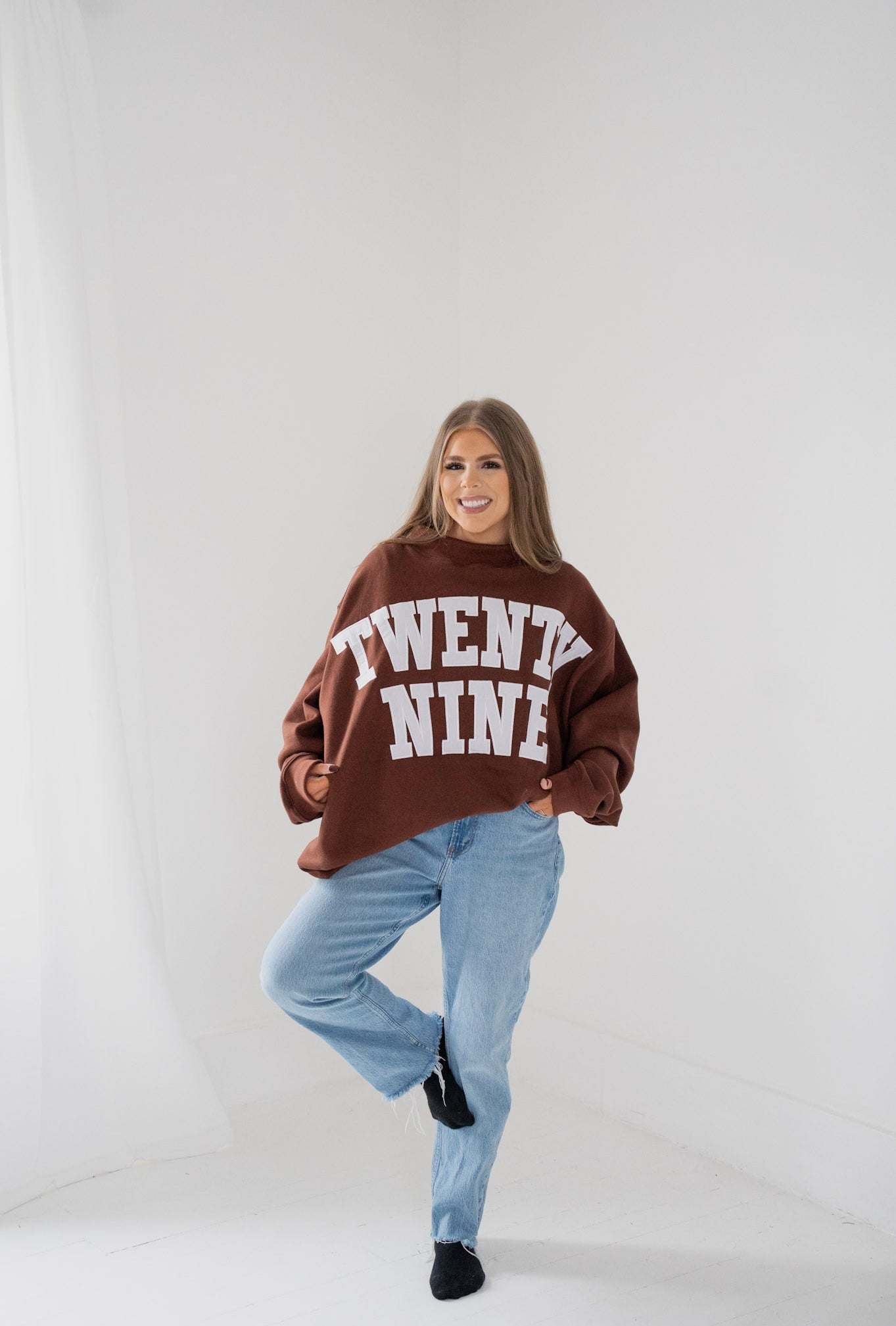 PREORDER - TwentyNine Mockneck | Brown/White