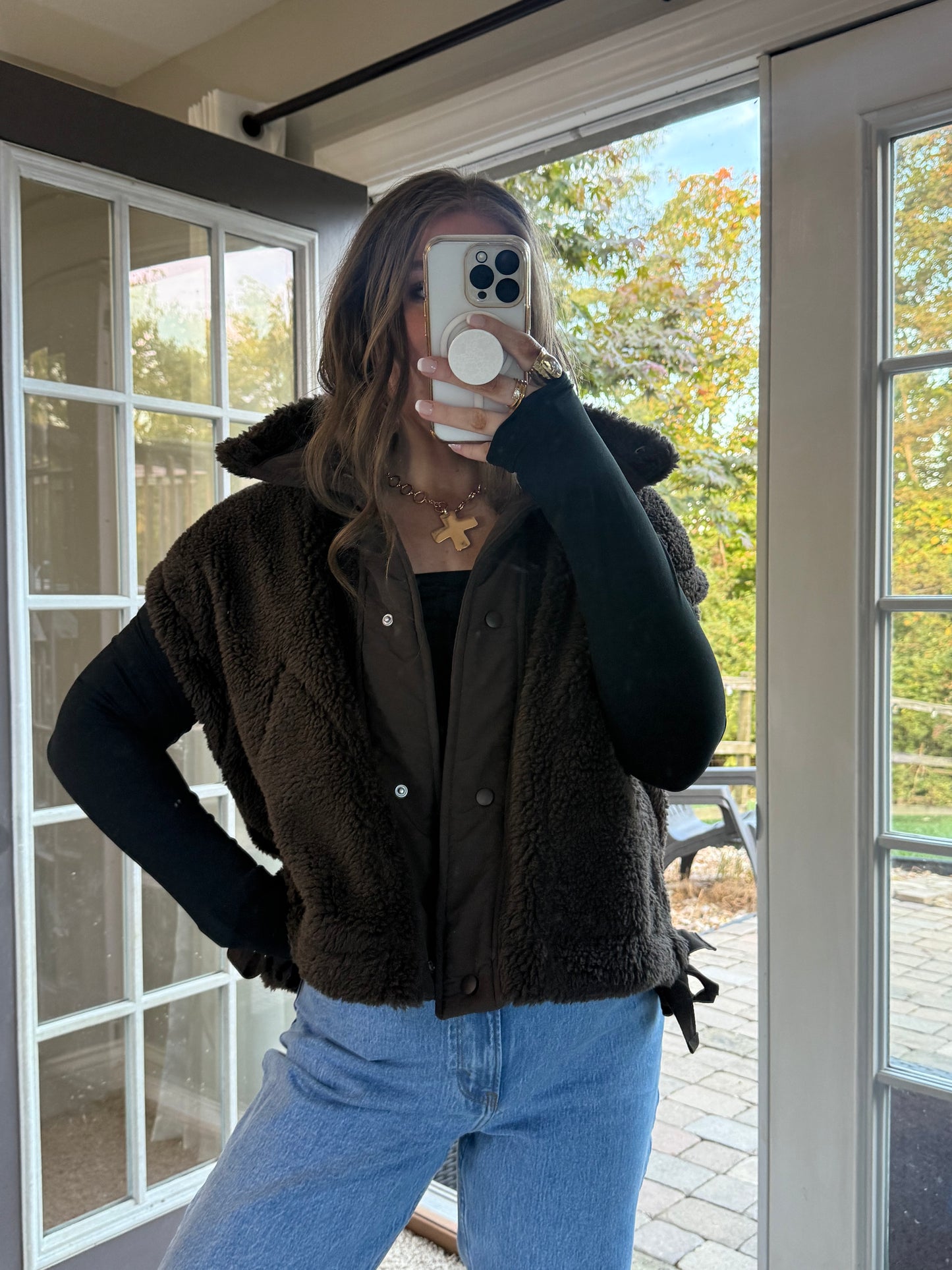 Teri Sherpa Vest | Brown