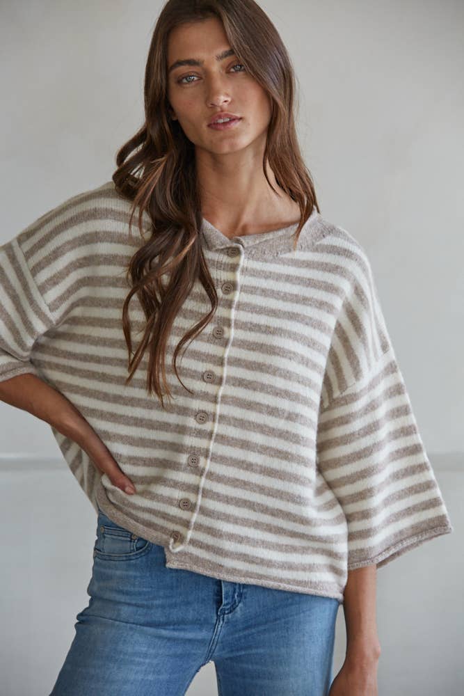 Upside Quarter Sleeve Cardigan