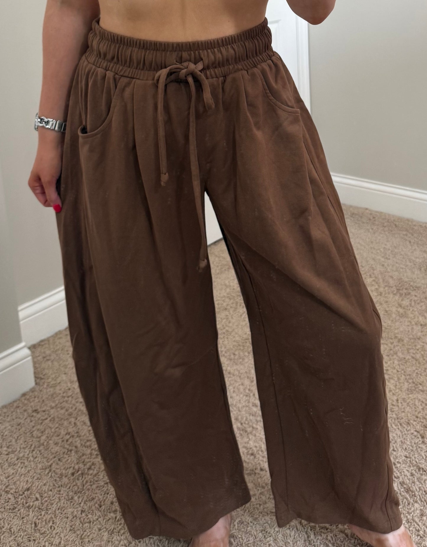Ansley Barrel Sweatpants | Espresso