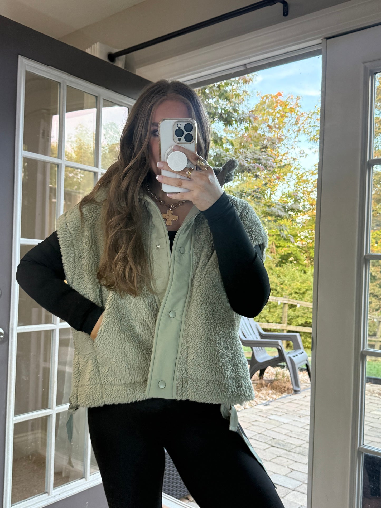 Teri Sherpa Vest | Olive