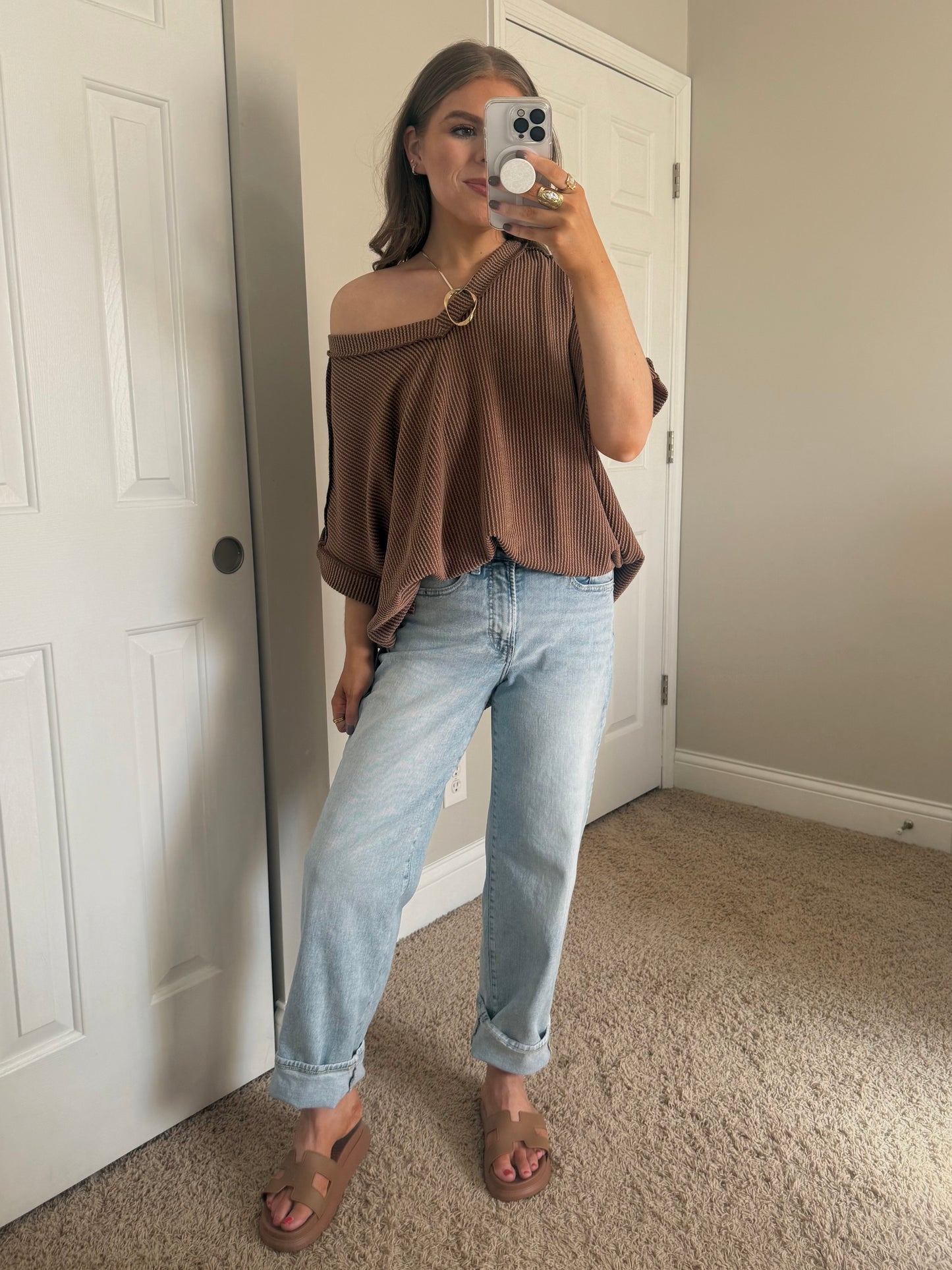Casey Short Sleeve Top | Brown