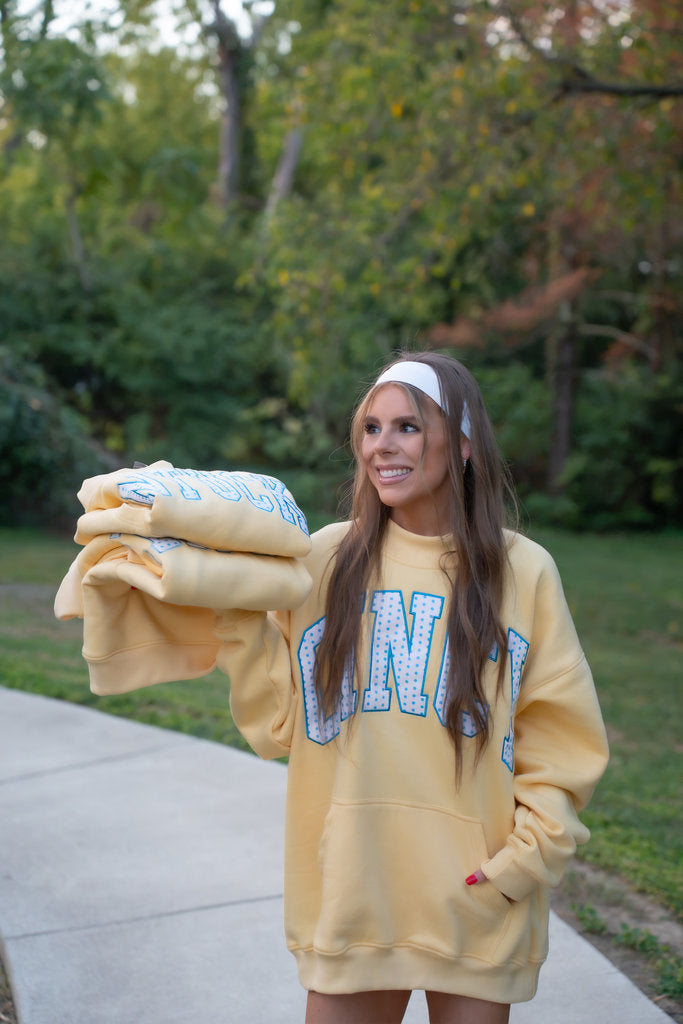 CINCY Mockneck | Yellow/Blue