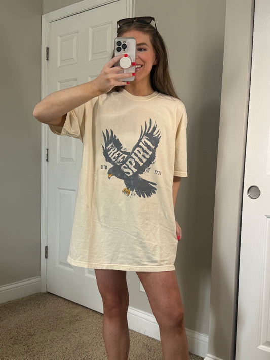 ‘Free Spirit’ Eagle Graphic Tee | Ivory