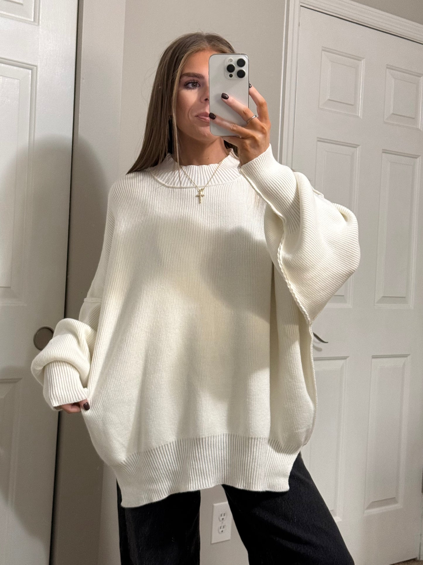 Essential Oversized Sweater | Ivory
