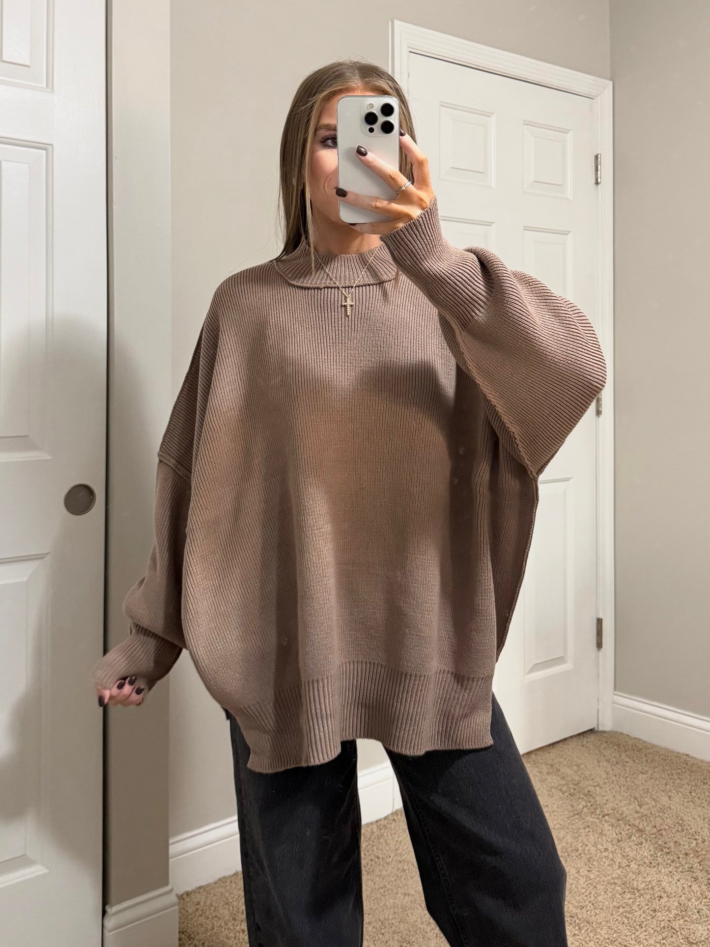 Essential Oversized Sweater | Cocoa