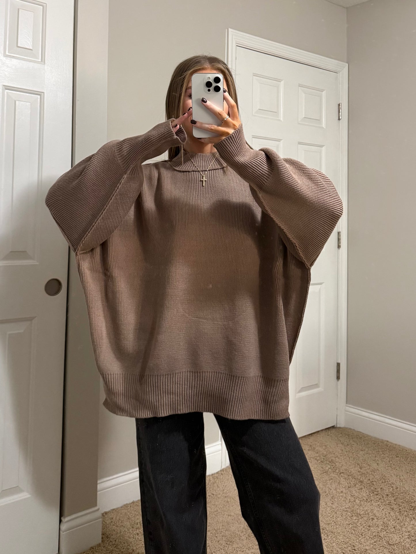 Essential Oversized Sweater | Cocoa