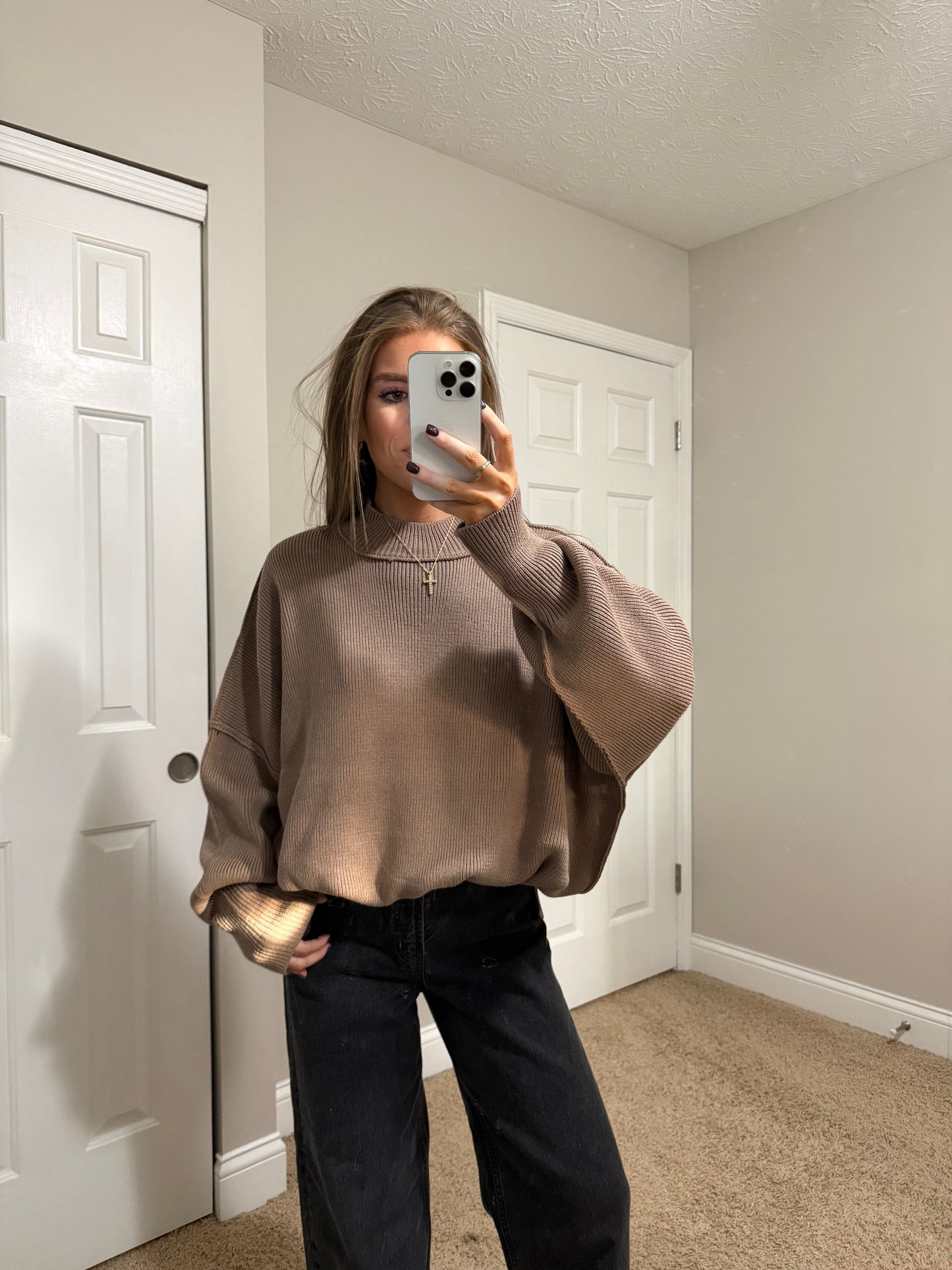 Essential Oversized Sweater | Cocoa