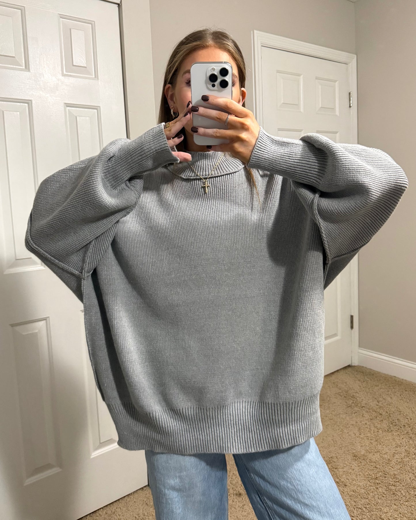 Essential Oversized Sweater | Gray